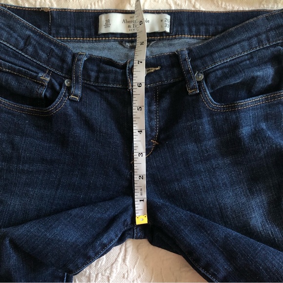 Abercrombie & Fitch ‘Madison’ Y2K low rise dark wash flared jeans - size 2 / 26 - Picture 9 of 15